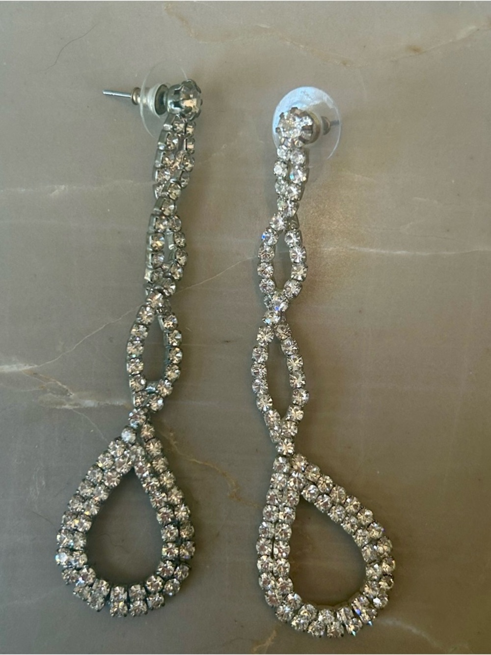 Silver Crystal Twisted Teardrop Dangle Earrings - Elegant Sparkle